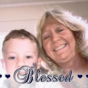 Meet your Posher, Becky